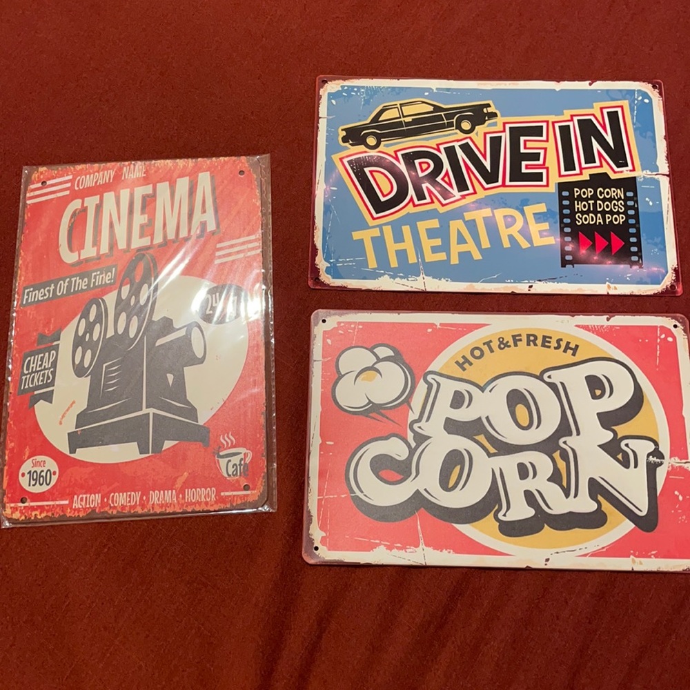 1950-60s inspired cinema signs.